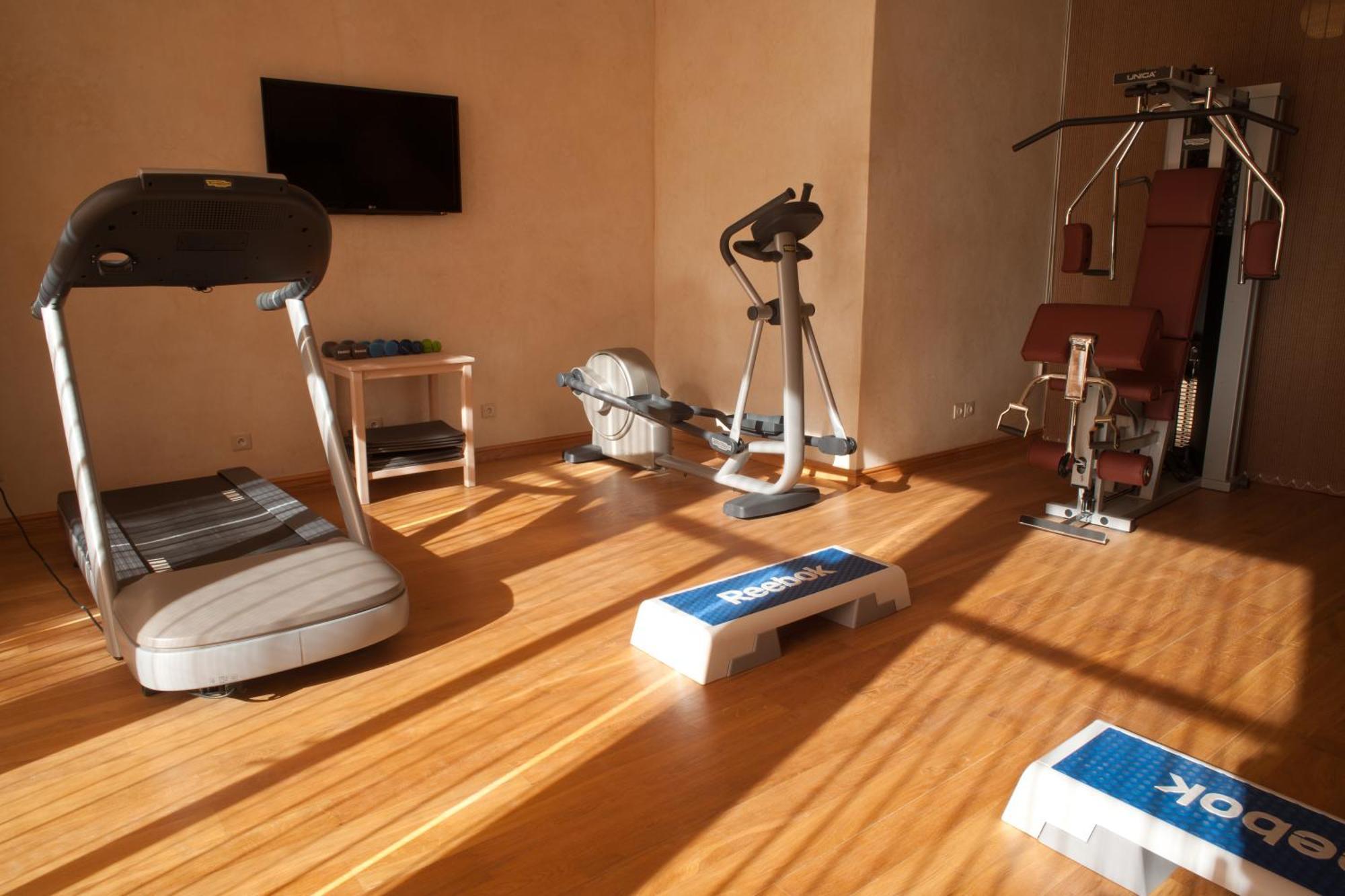 Tigmiza Boutique Hotel & Spa Ouled Jelal Dış mekan fotoğraf A home gym
