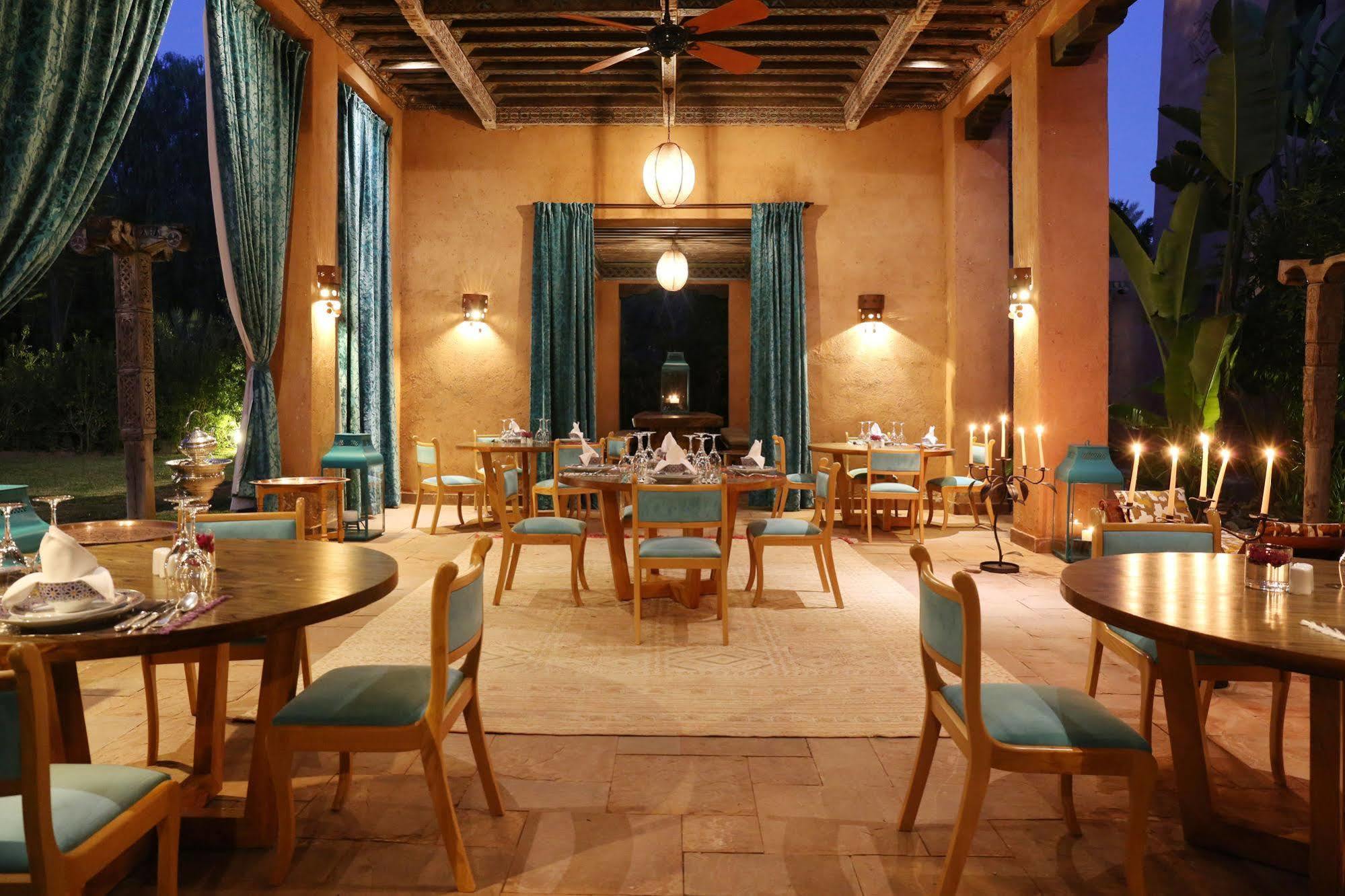 Tigmiza Boutique Hotel & Spa Ouled Jelal Dış mekan fotoğraf Restaurant at the Hotel Amanjena