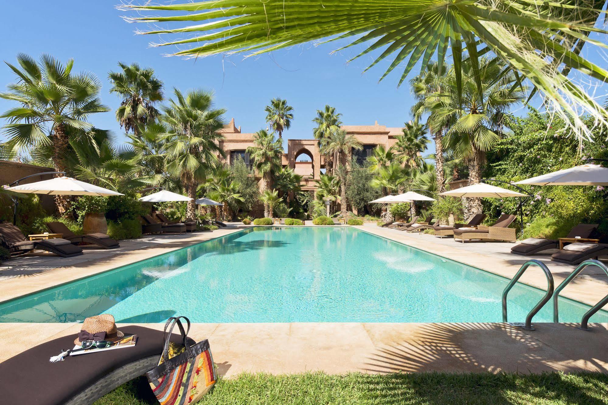 Tigmiza Boutique Hotel & Spa Ouled Jelal Dış mekan fotoğraf The swimming pool at the hotel